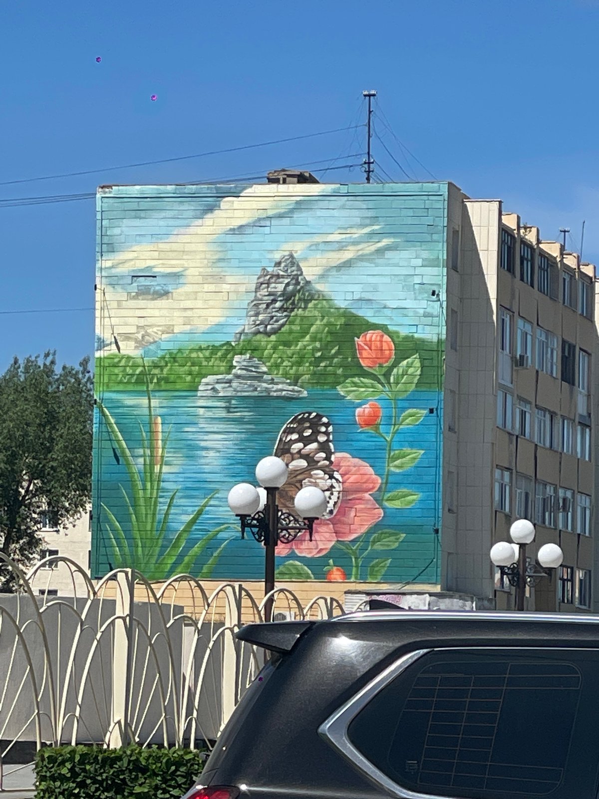 Morning scenes captured around Kokshetau's mosques and commercial district