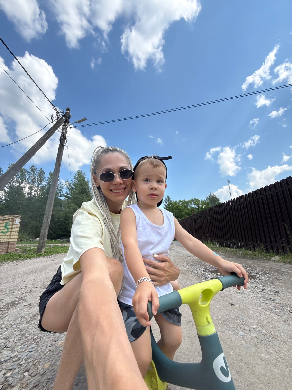 Playground morning and selfies across two Russian villages