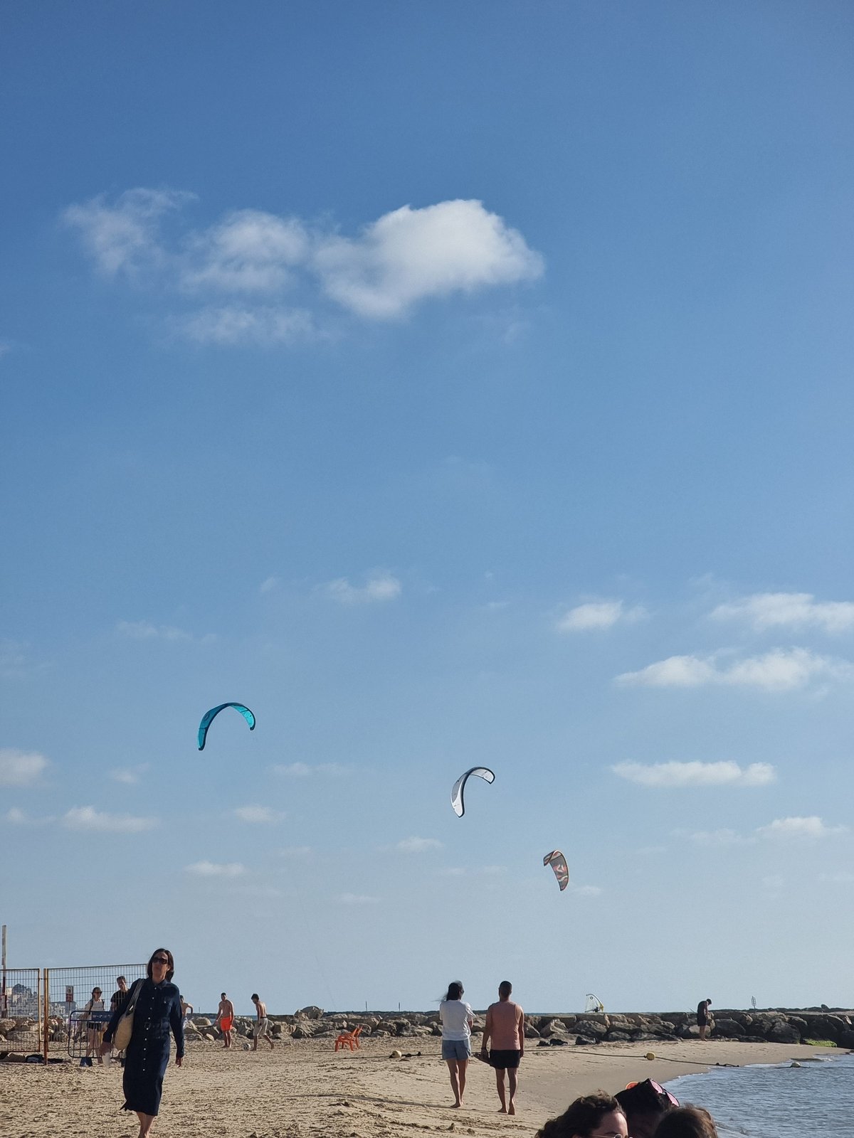 Sunny afternoon beach visit documented across Tel Aviv waterfront