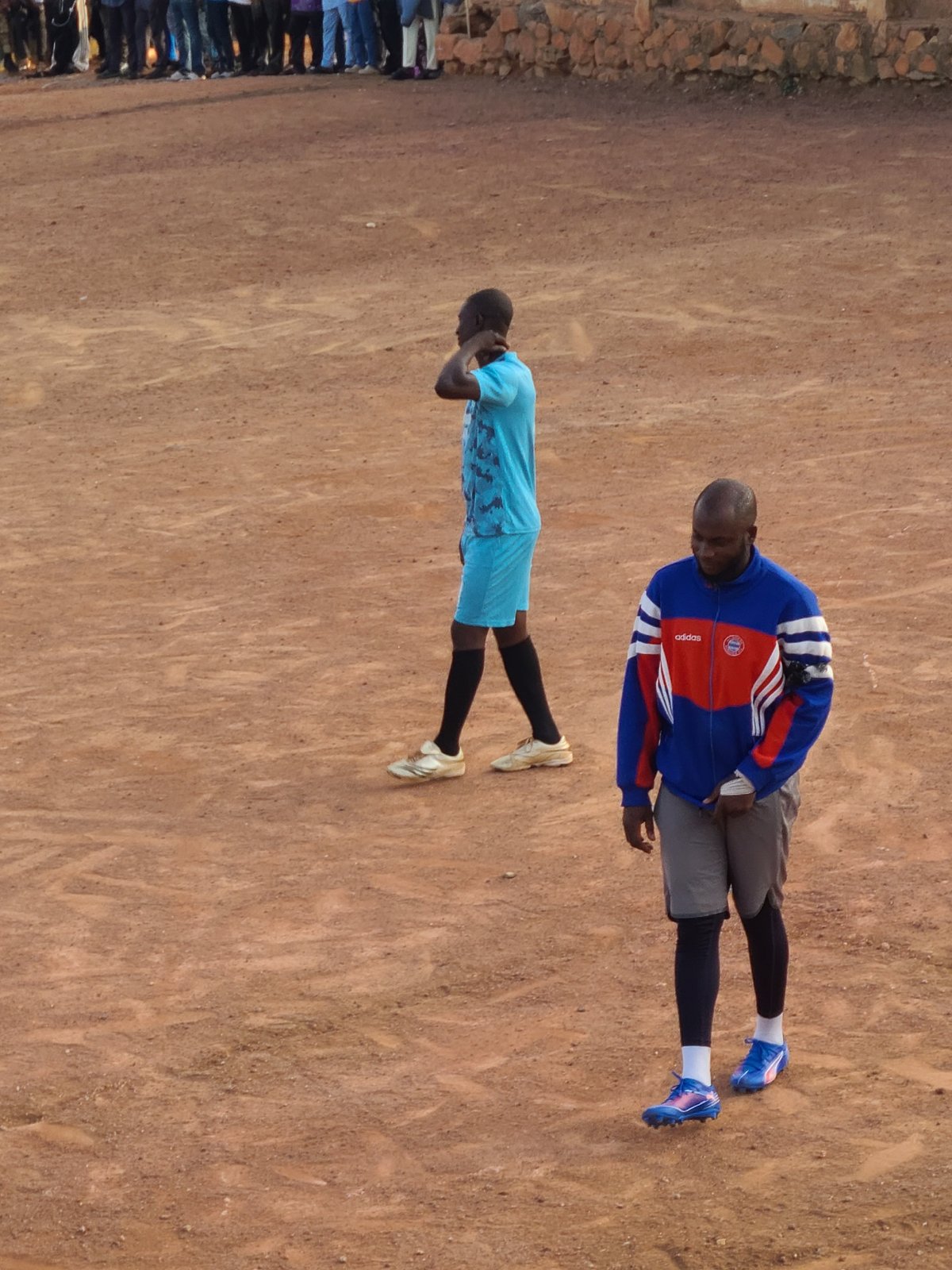 Amateur soccer match draws community crowd at Nigerian primary school