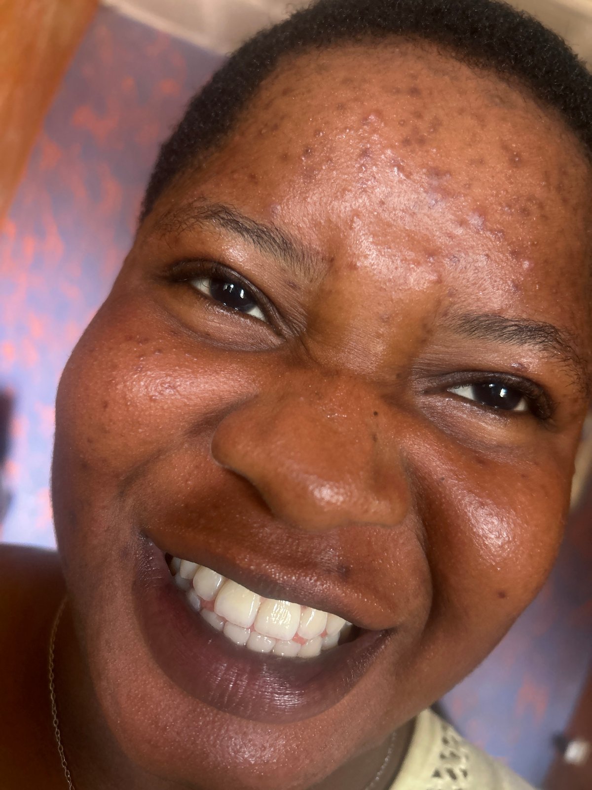 Portrait session and fish care activities documented over 22 minutes