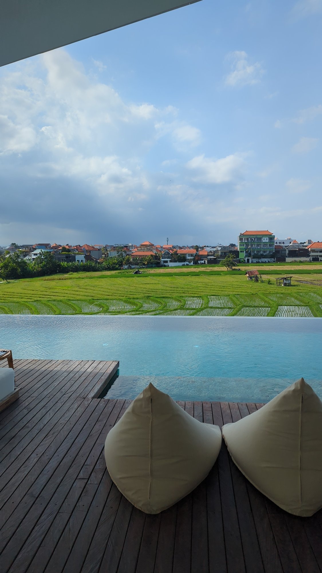 Resort mornings and Bali streets, North Kuta