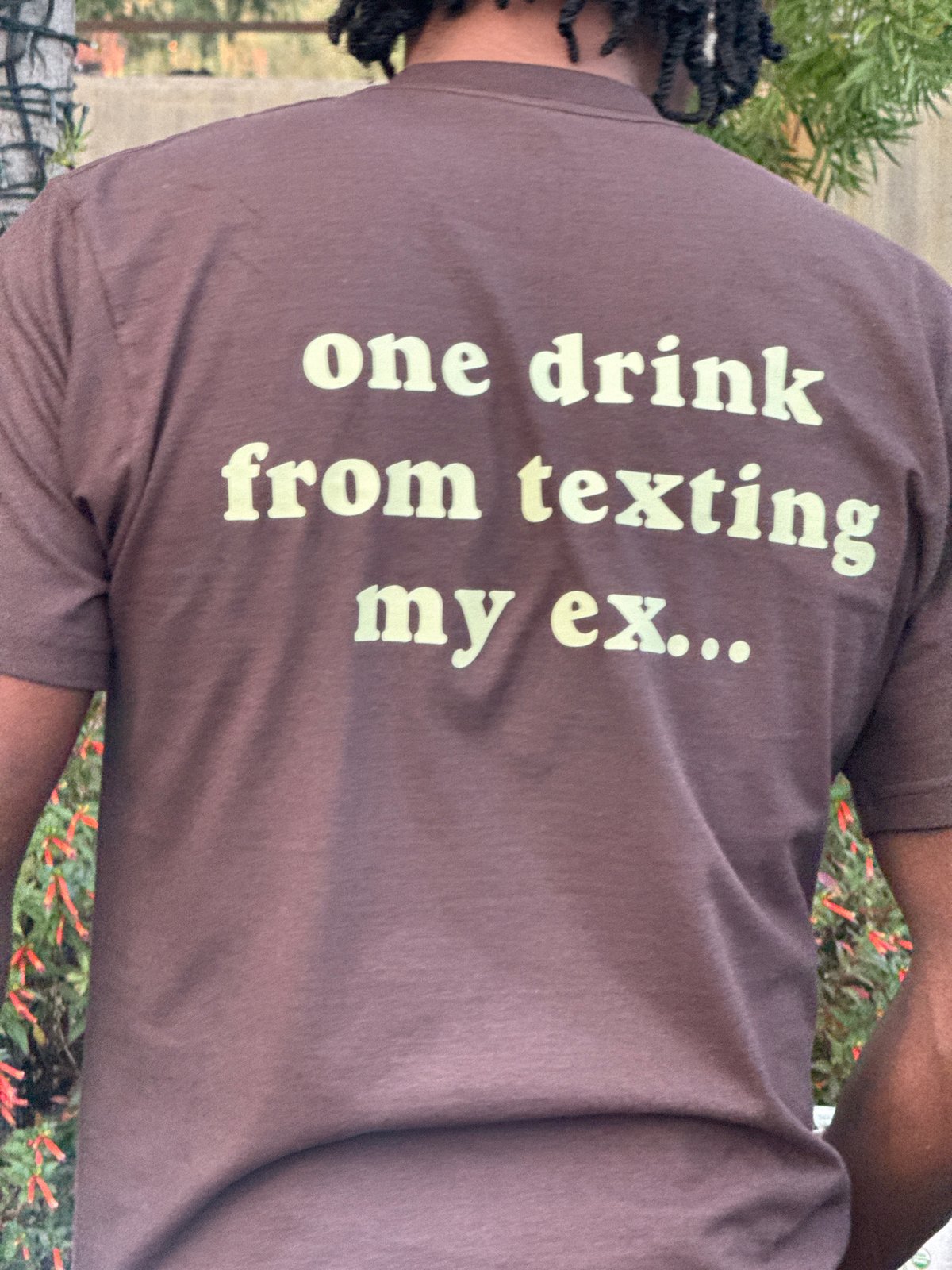 Casual dining and humorous t-shirt spotted in Los Angeles
