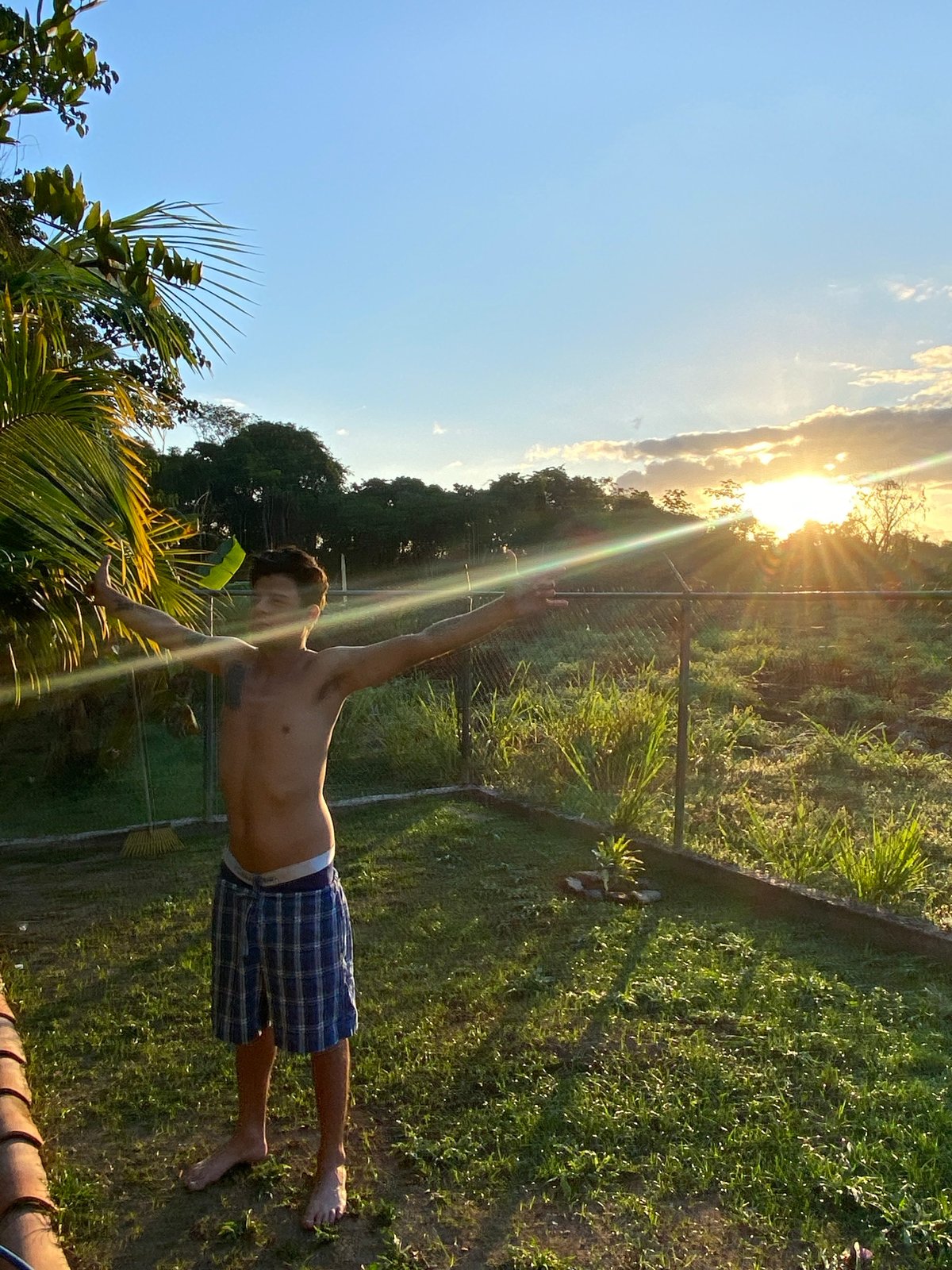 Rural Venezuelan morning: landscapes, wildlife, portraits documented across two hours