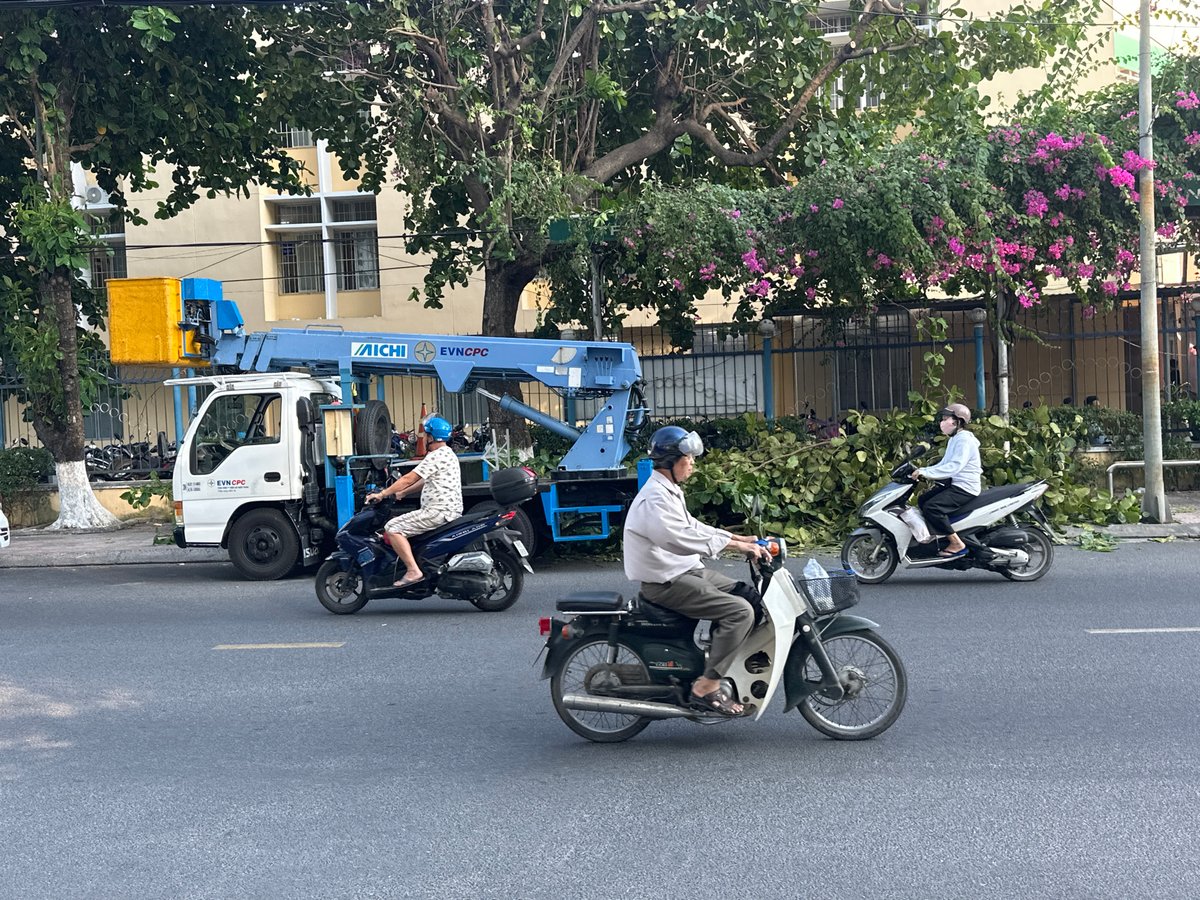 Morning life documented across Nha Trang Ward, Vietnam