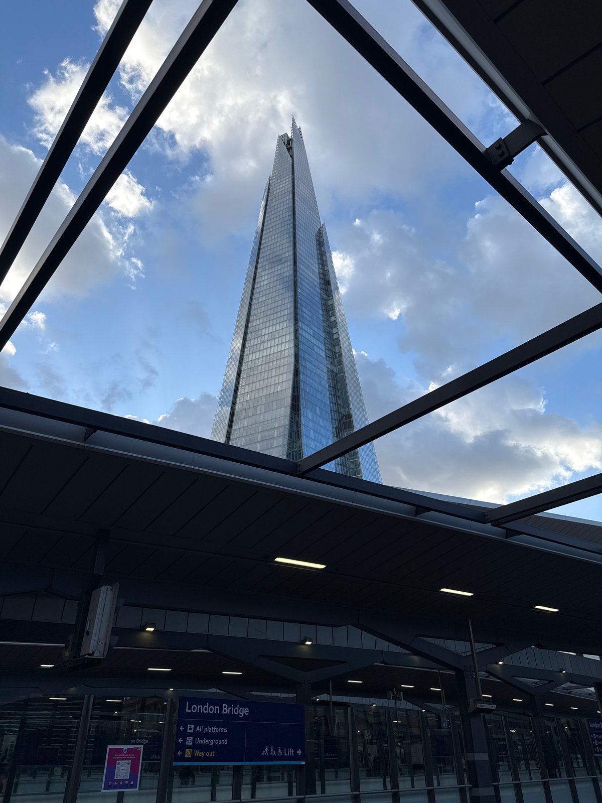 Rush hour activity captured at London Bridge station