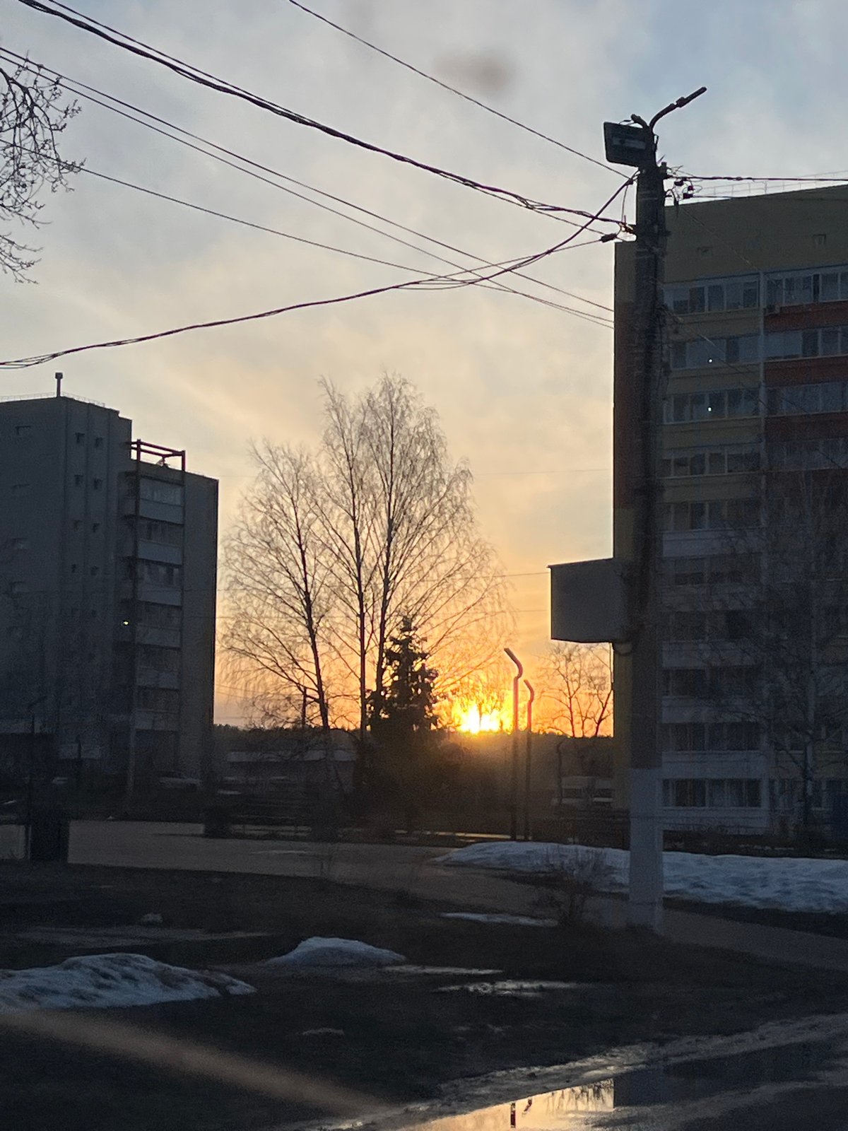 Spring gardening and family moments captured in Chaikovsky, Russia