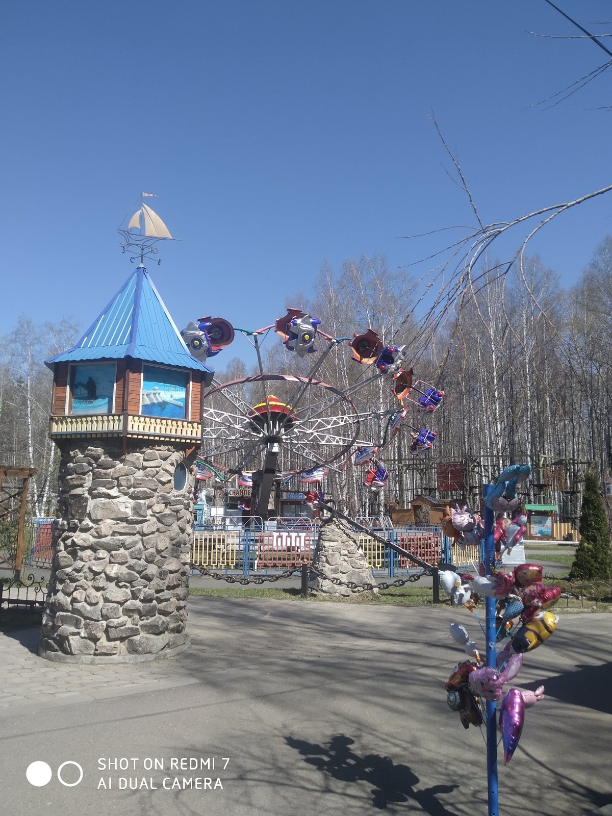 Spring morning documented across parks and streets in Chaikovsky, Russia