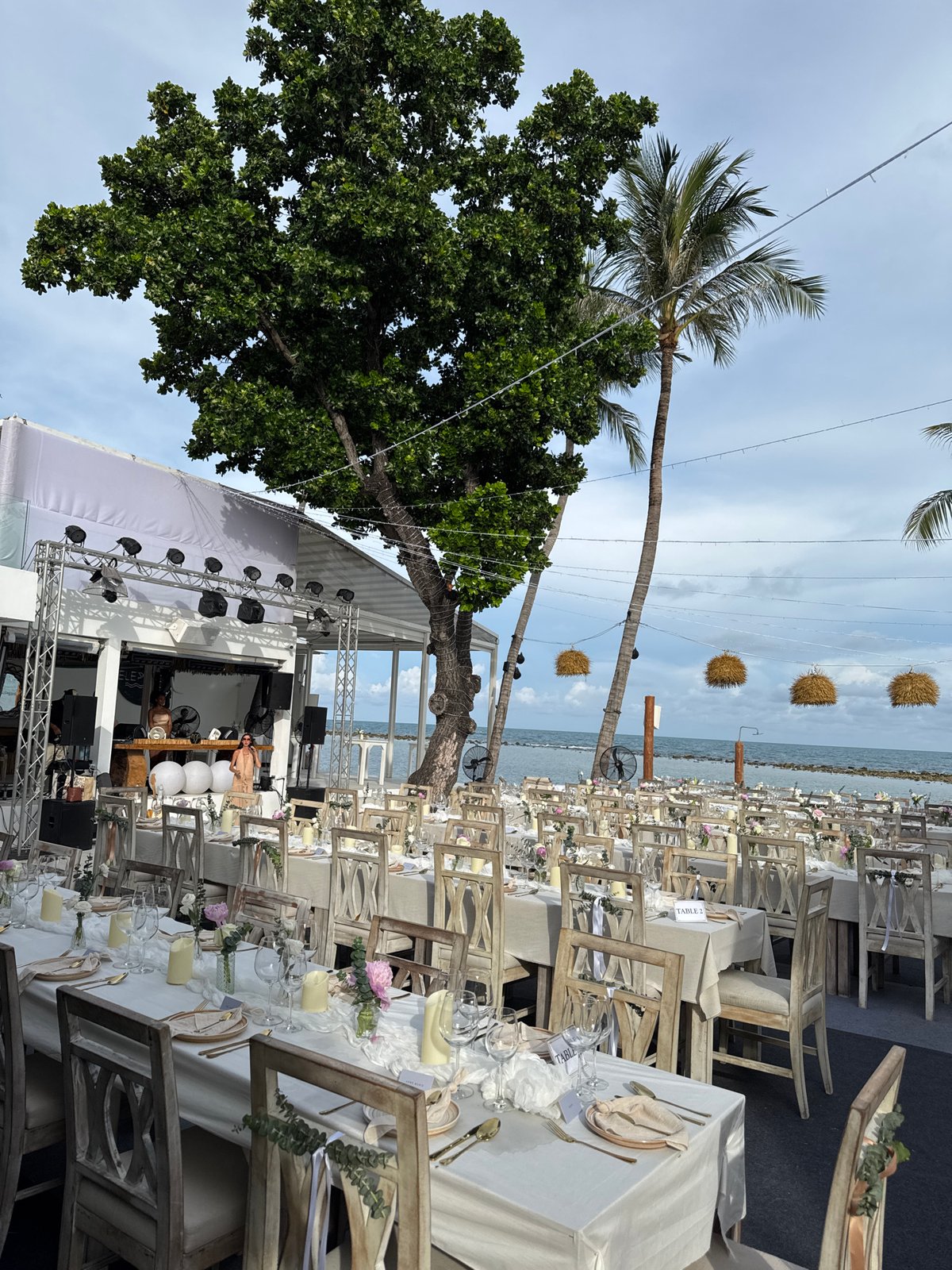 Beachside wedding reception held in บ้านบางรักษ์, Thailand