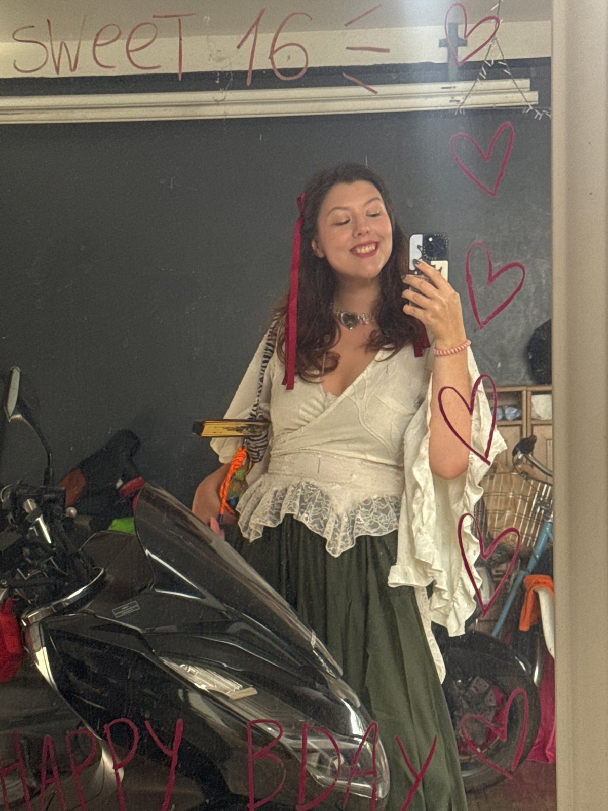 Sweet 16 birthday mirror selfies at a Thai residence