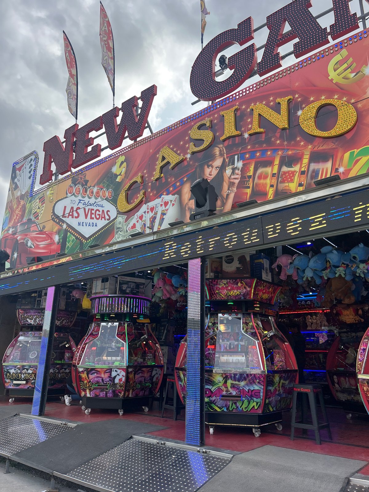 Spring fairground activities documented across Lille, France