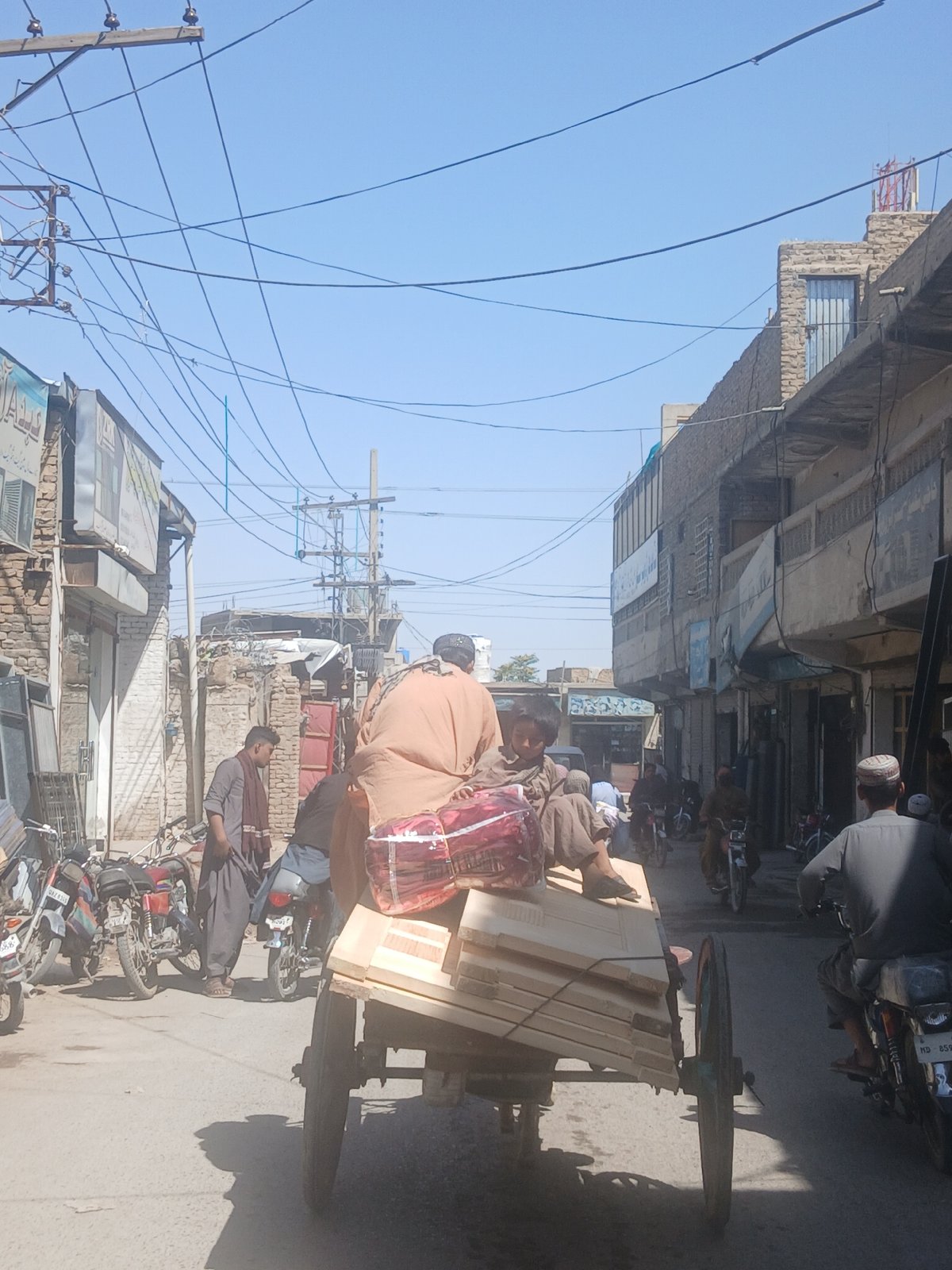 Morning life documented across Quetta City neighborhoods