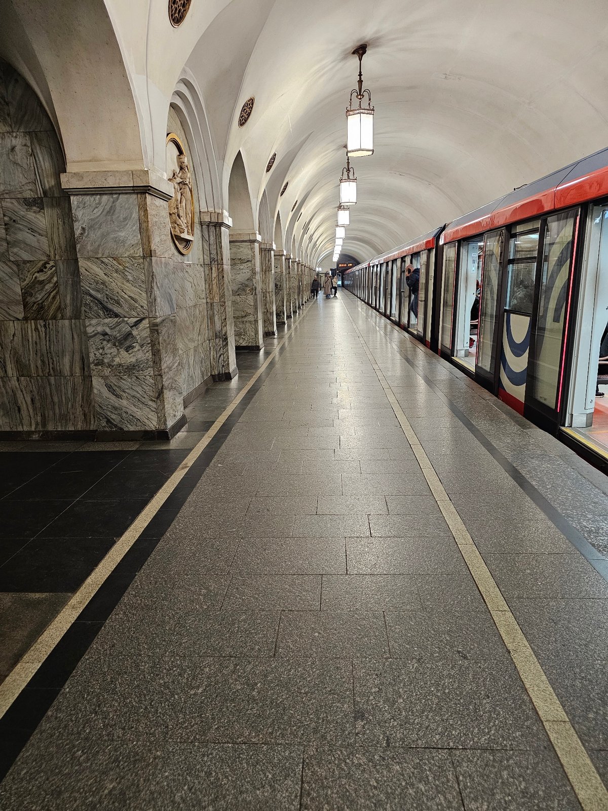 Morning commute through Moscow Metro stations and city streets documented