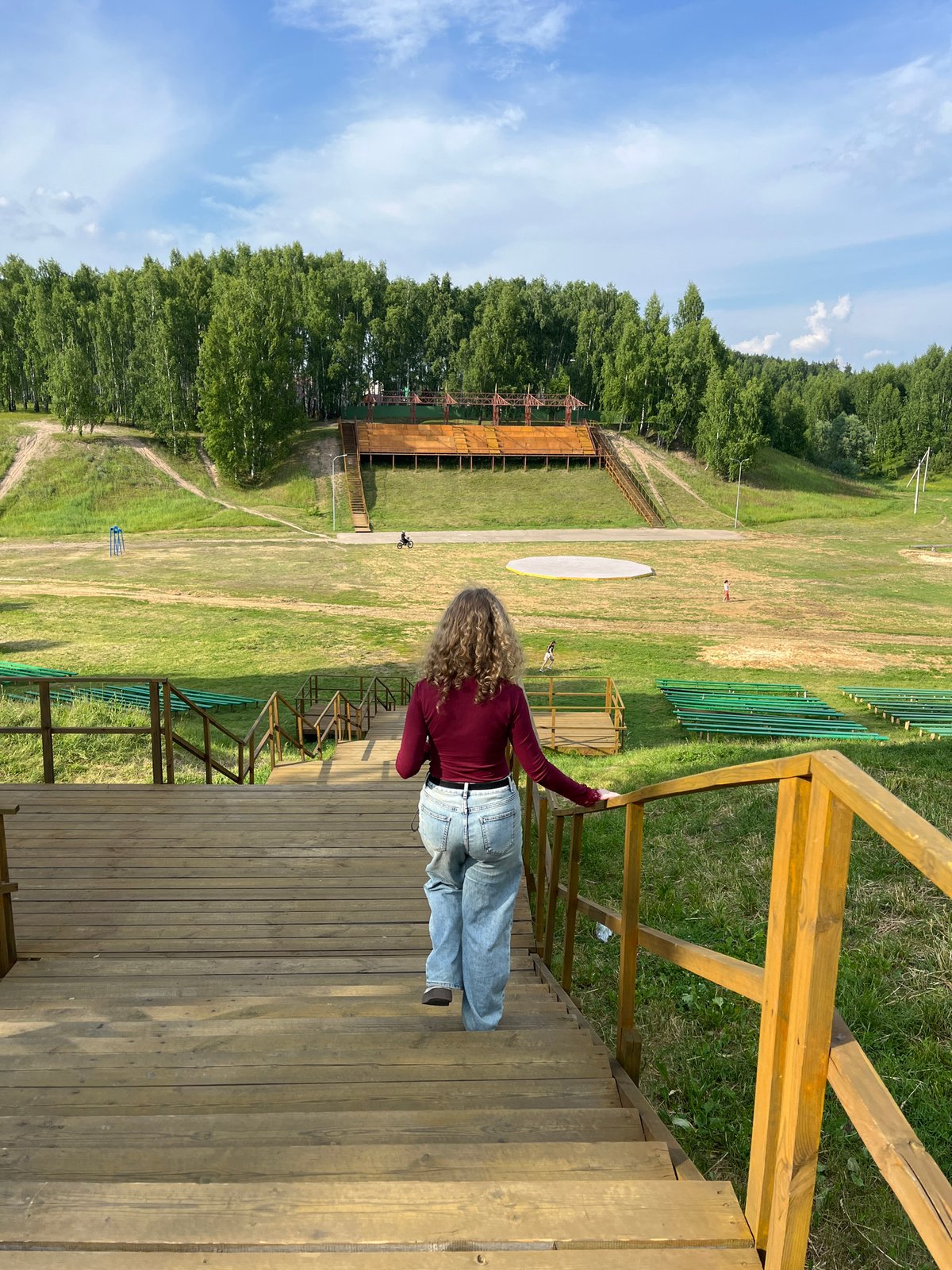 Park day in Zelenodol'sk with amphitheater, pump track, and flower displays