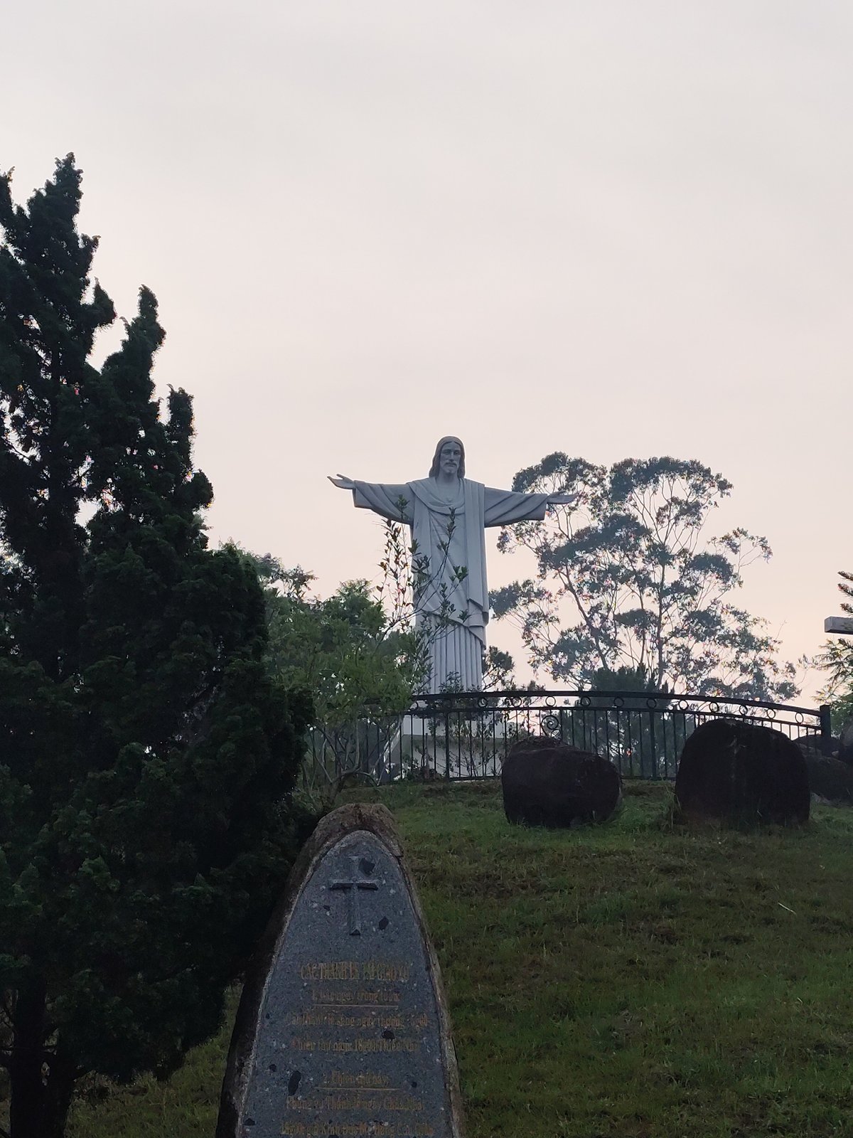 Visitor captures Catholic hilltop shrine in Da Lat, Vietnam