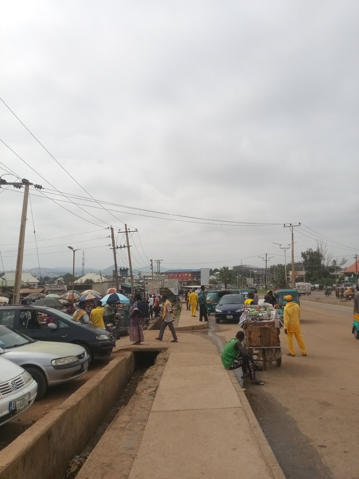 Morning street life documented across Jos, Rafin Par Nigeria