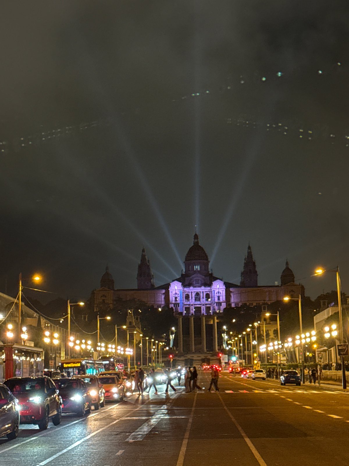Barcelona's Montjuïc Palace and Magic Fountain illuminate in nighttime display