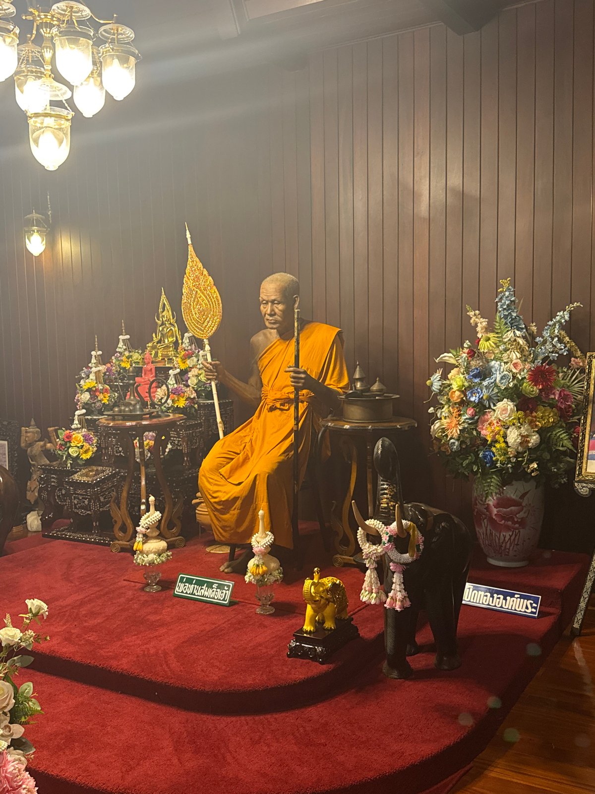 Early morning visit documented at Wat Chalong temple complex
