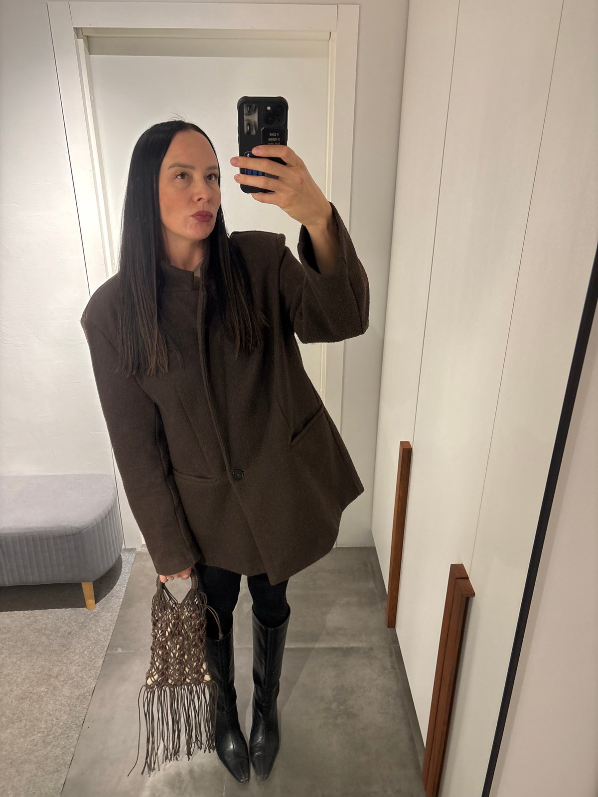 Woman takes series of selfies in Chaikovsky, Russia