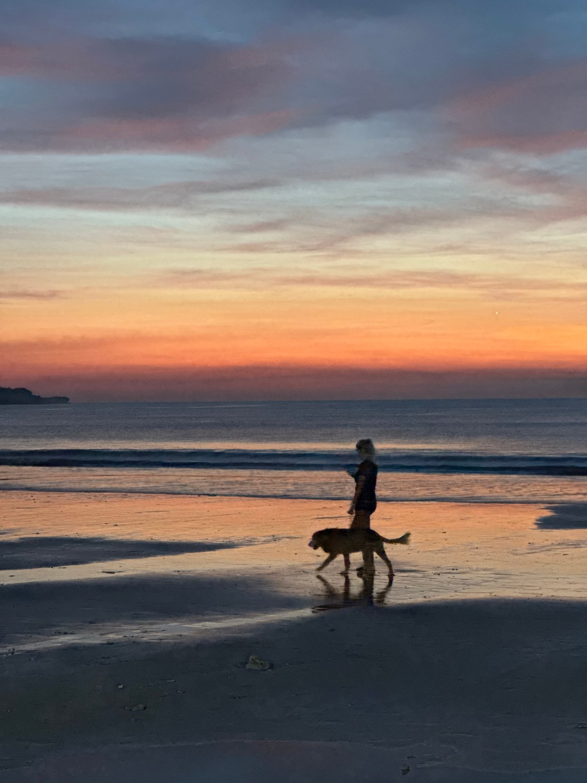 Sunset gathering documented at Kuta Selatan beach, Indonesia