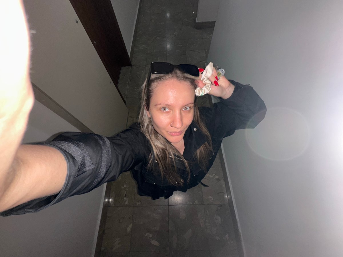 Early Morning Selfies and Breakfast Prep in Esenyurt