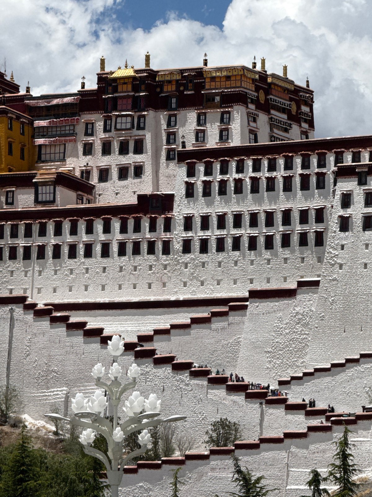 Morning scenes captured around Potala Palace in Lhasa