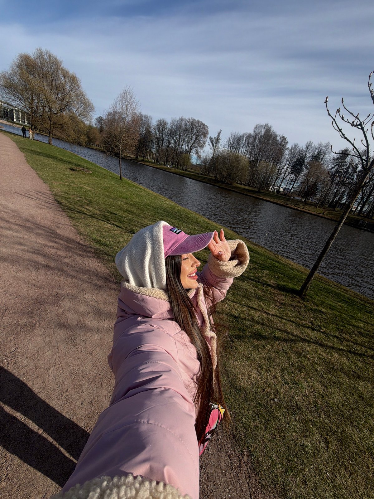 Spring afternoon captured along Saint Petersburg waterfront