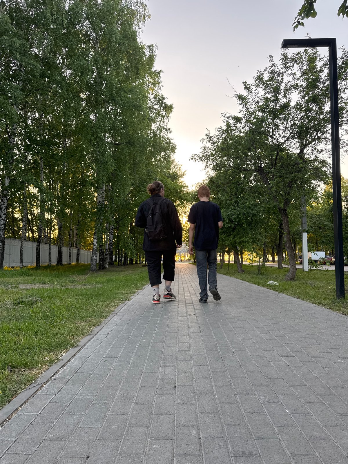 Evening life documented across Chaikovsky, Russia parks and waterfront