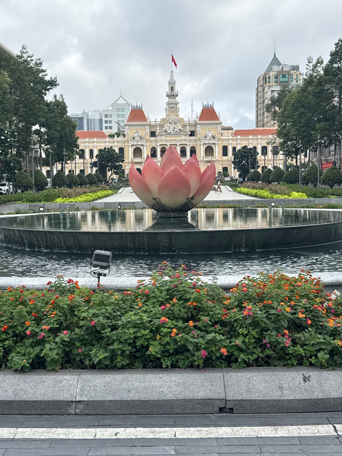 Street-level scenes around District 1's colonial civic core