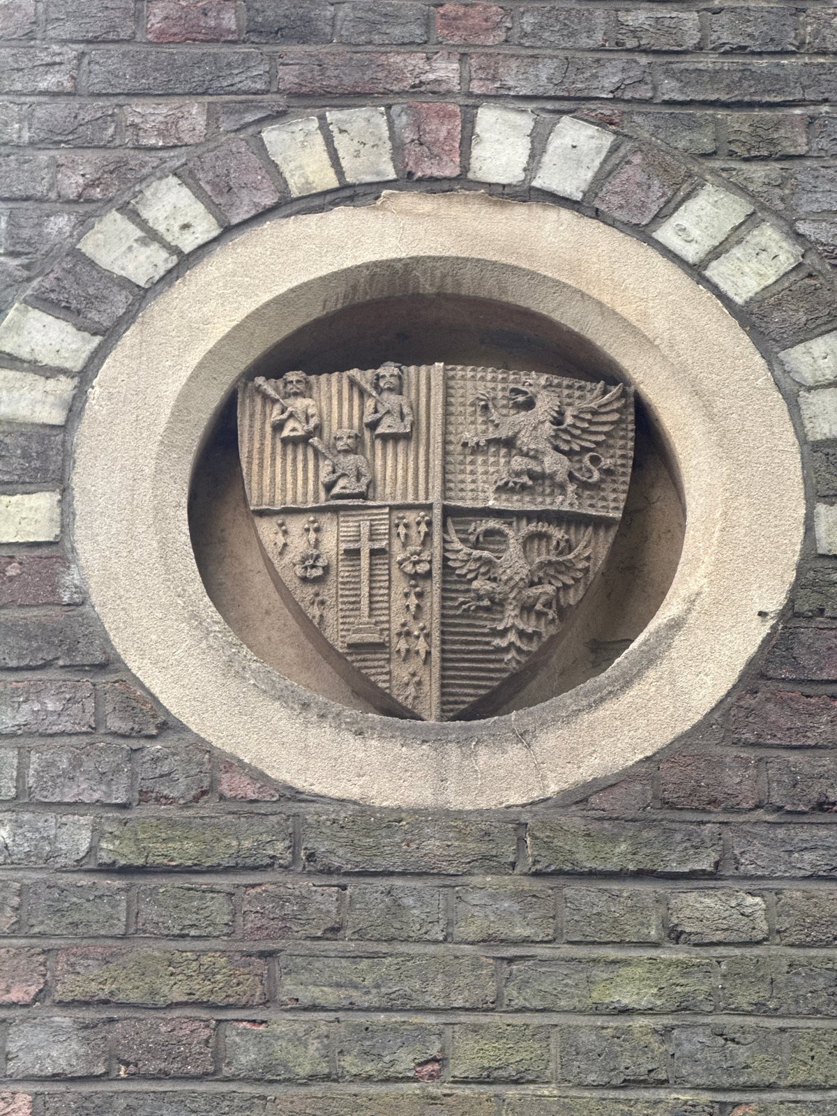 London architectural details documented in central neighborhood walkabout