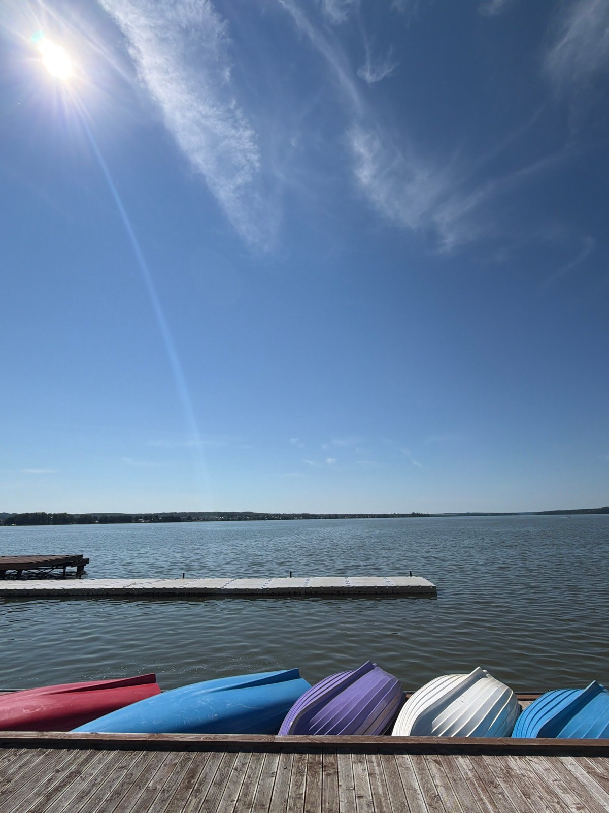 Sunny lakeside morning in Votkinsk with snacks and city views