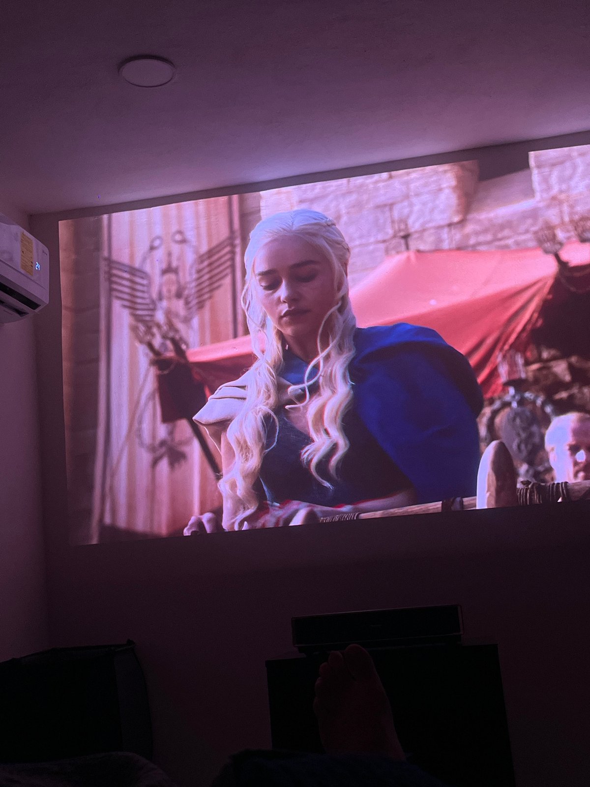 Late-night Game of Thrones viewing recorded in Mérida