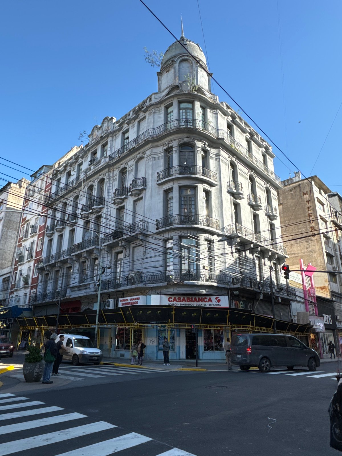 Buenos Aires street architecture and retail store documented by witness