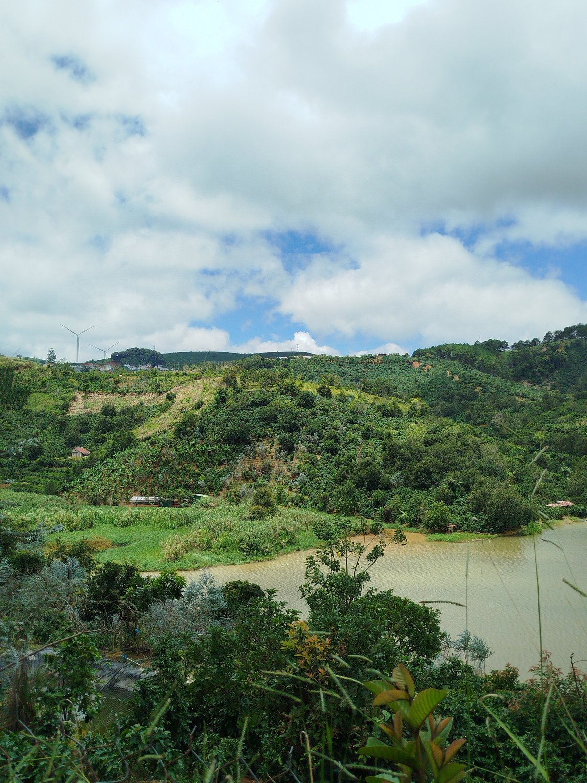Quiet morning exploring hillside villages and nature in Xuân Sơn