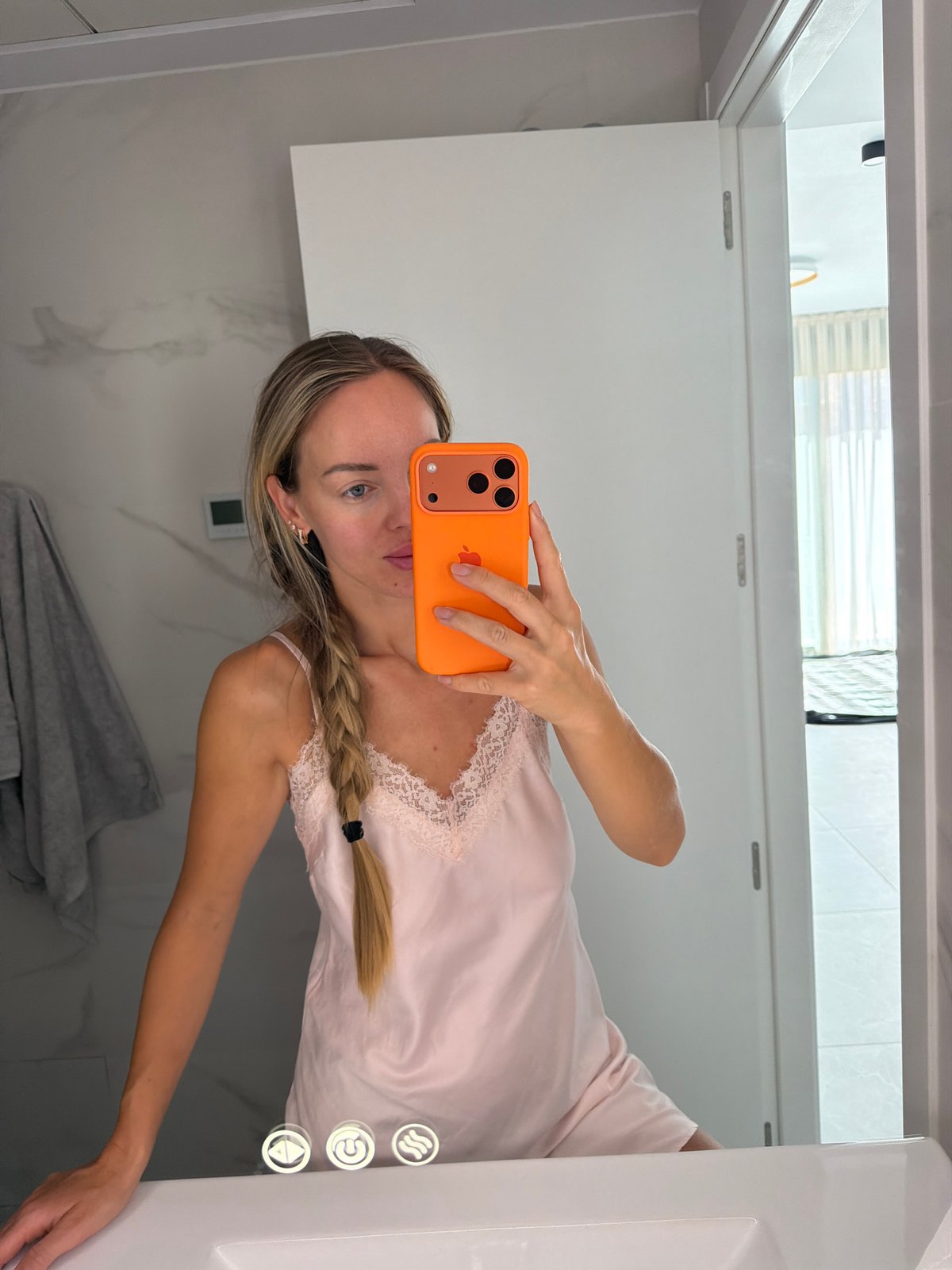 Slow summer morning in Finestrat — selfies, fruit, and coffee