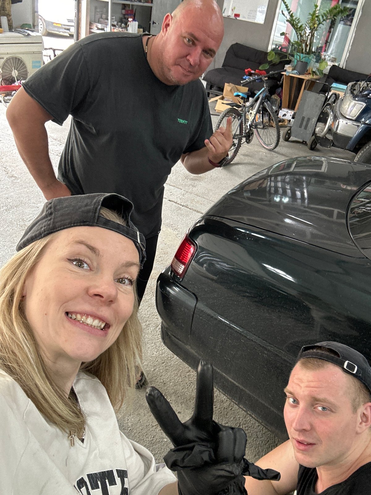 Garage hangout and car interior check in Blagoveshchensk