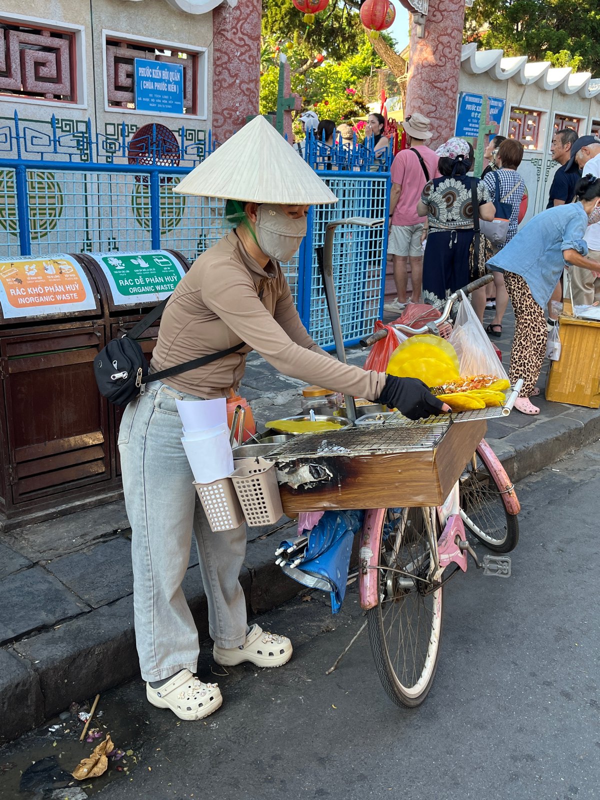 Daily life documented in Hội An's tourist district