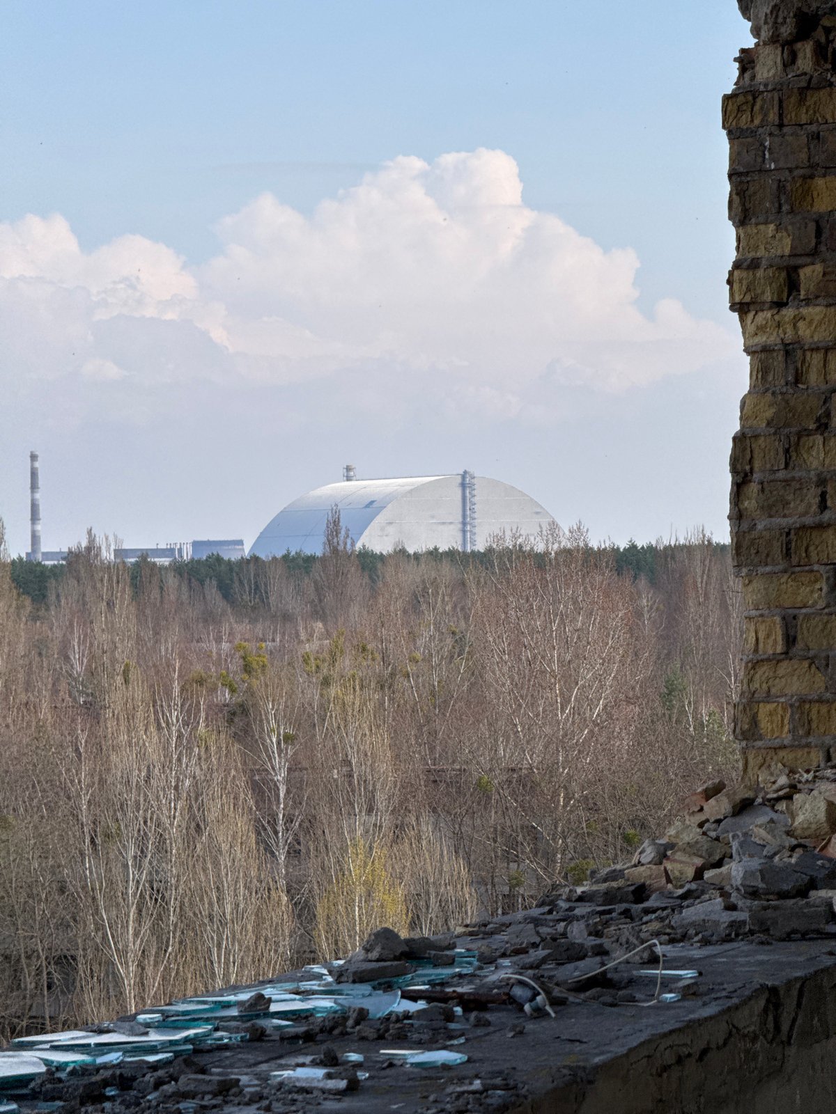 Witnesses document Chernobyl power plant views from abandoned Prypiat buildings
