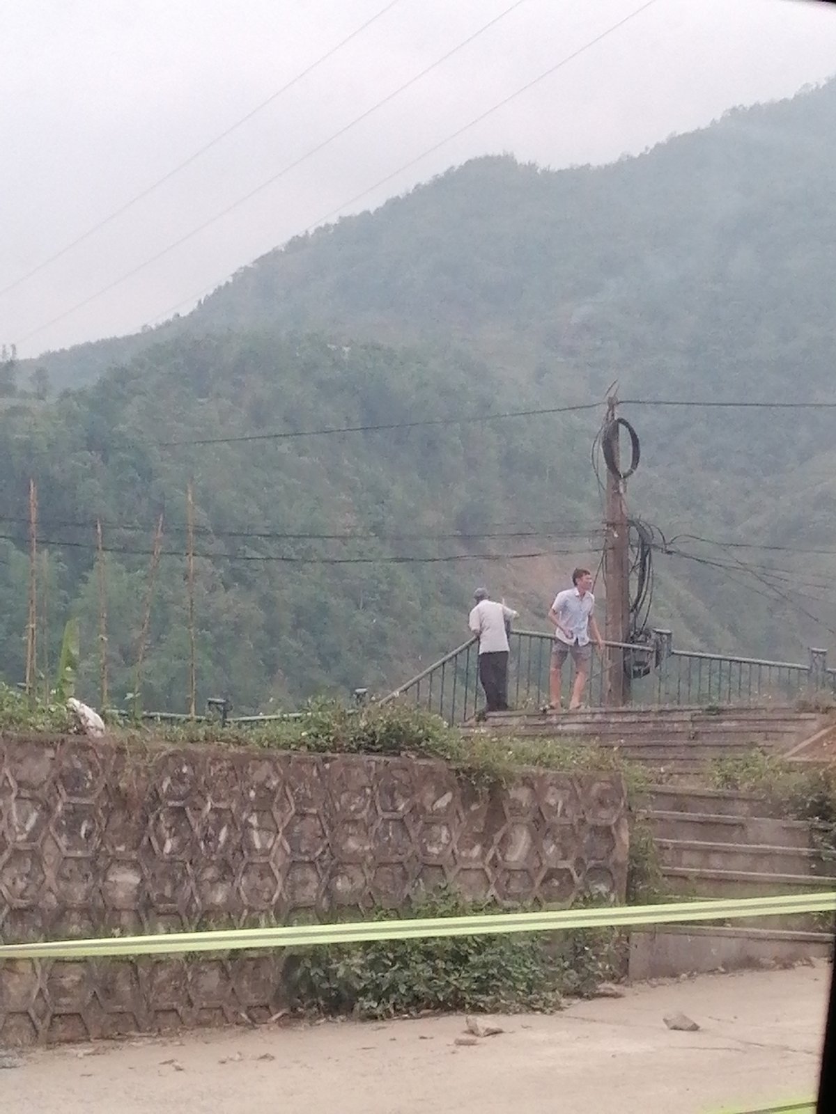 Construction work continues in mountainous Trung Chải, Vietnam