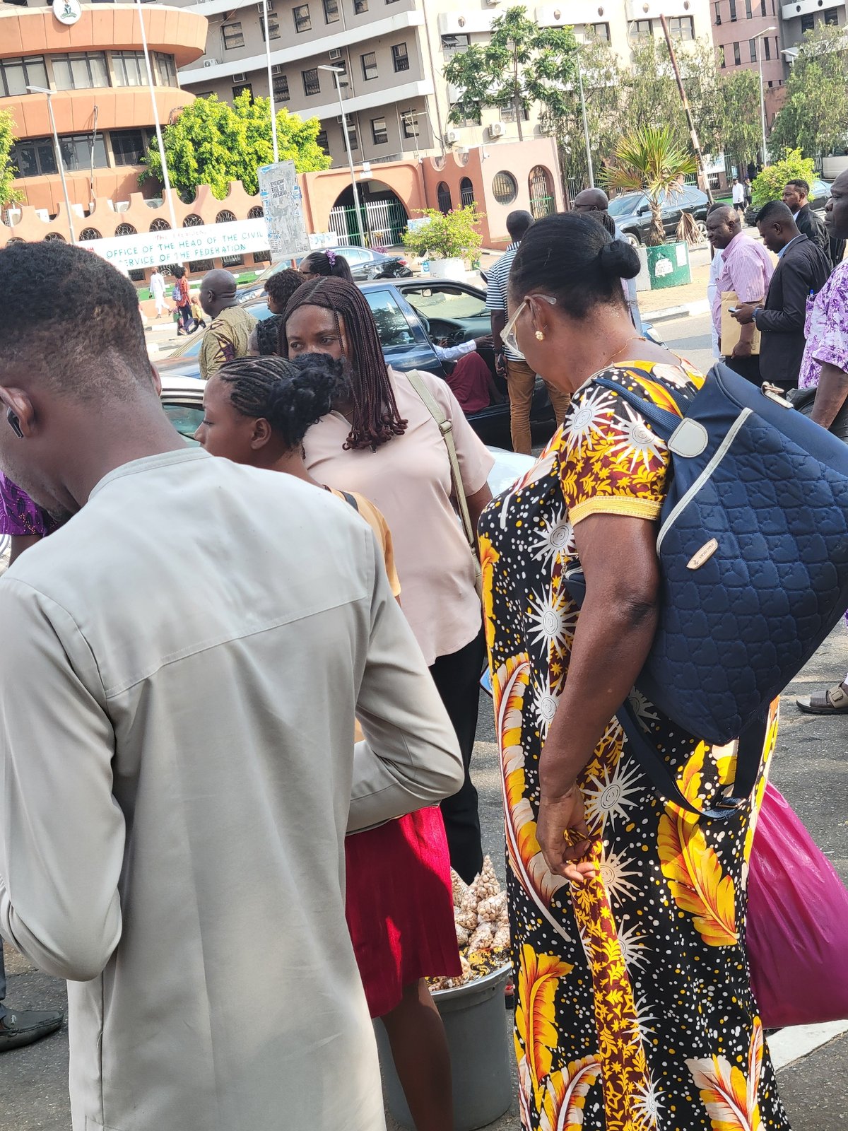 Daily street life observed near government offices in Abuja
