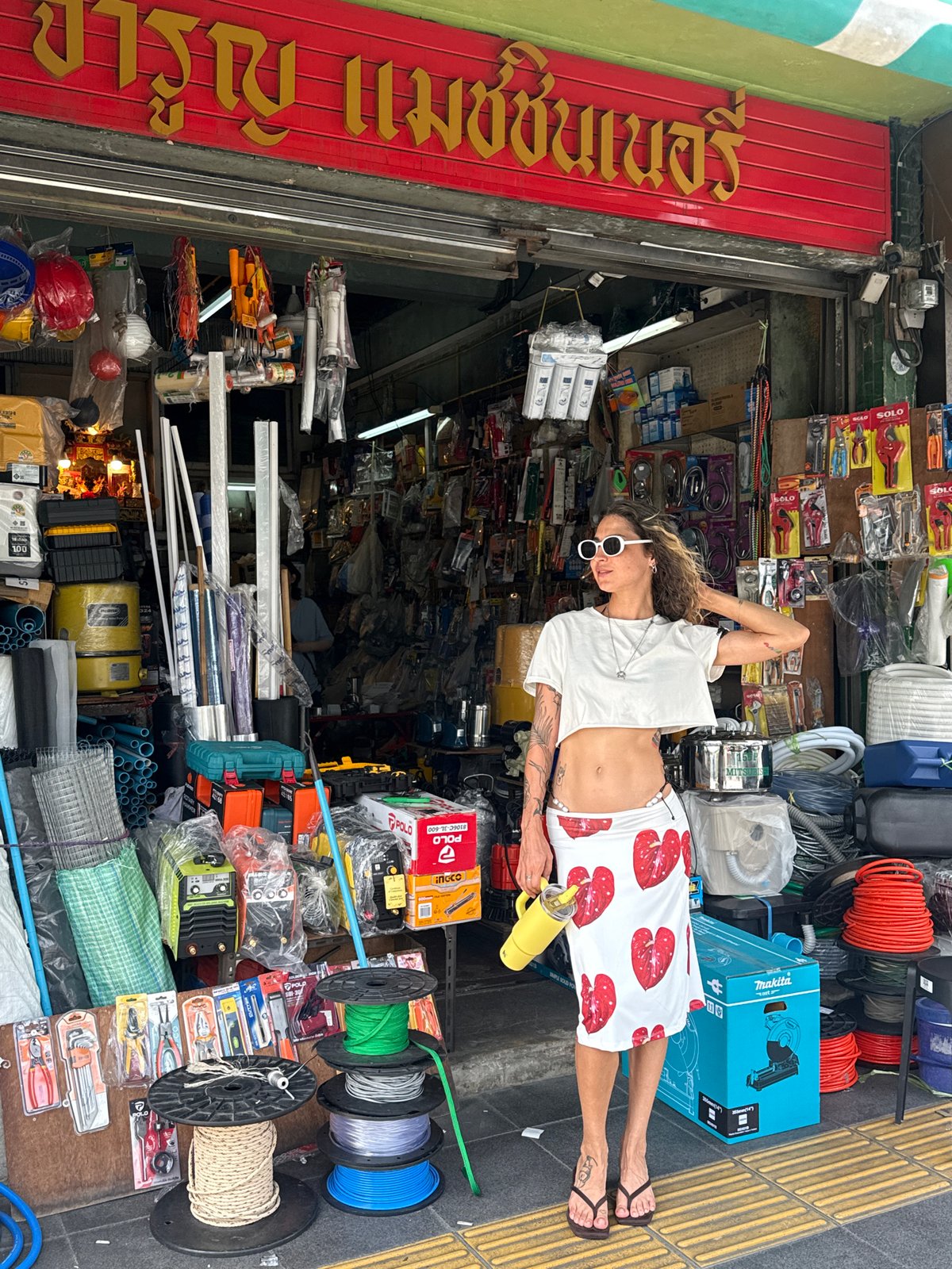 Bangkok hardware store corner, street-level morning snapshot