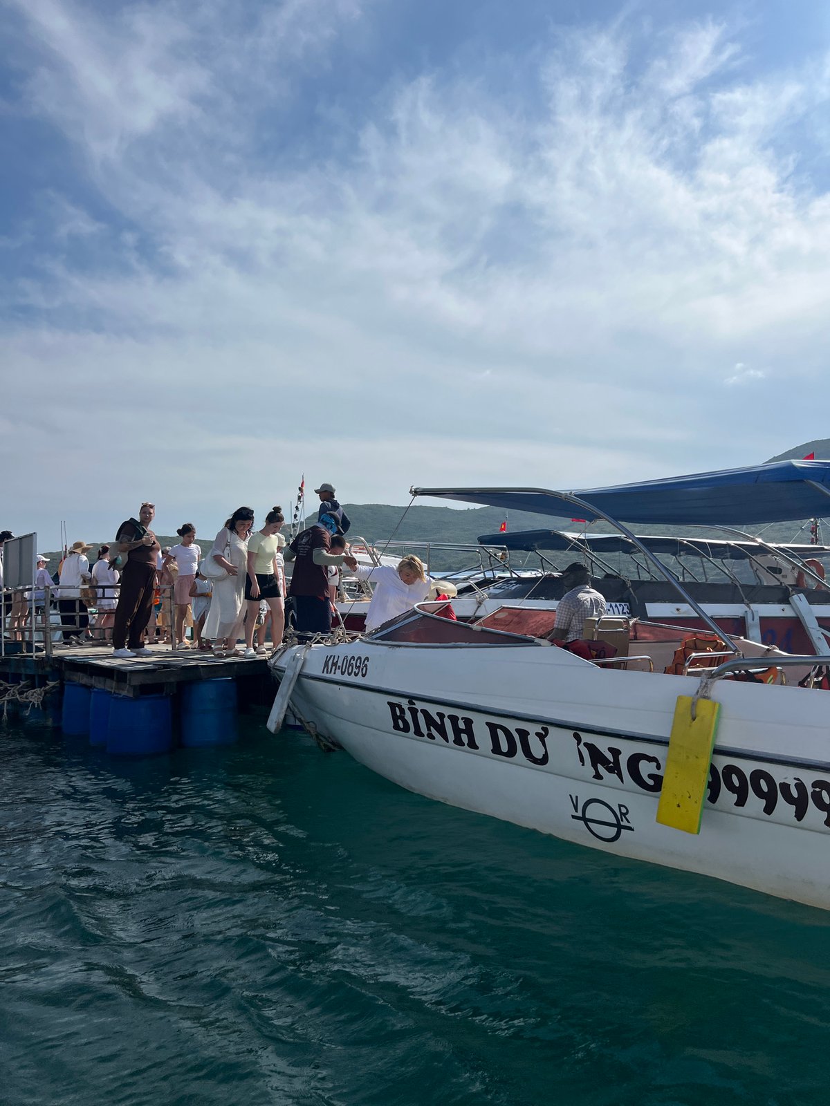 Tourist boats depart Nha Trang docks for morning excursions