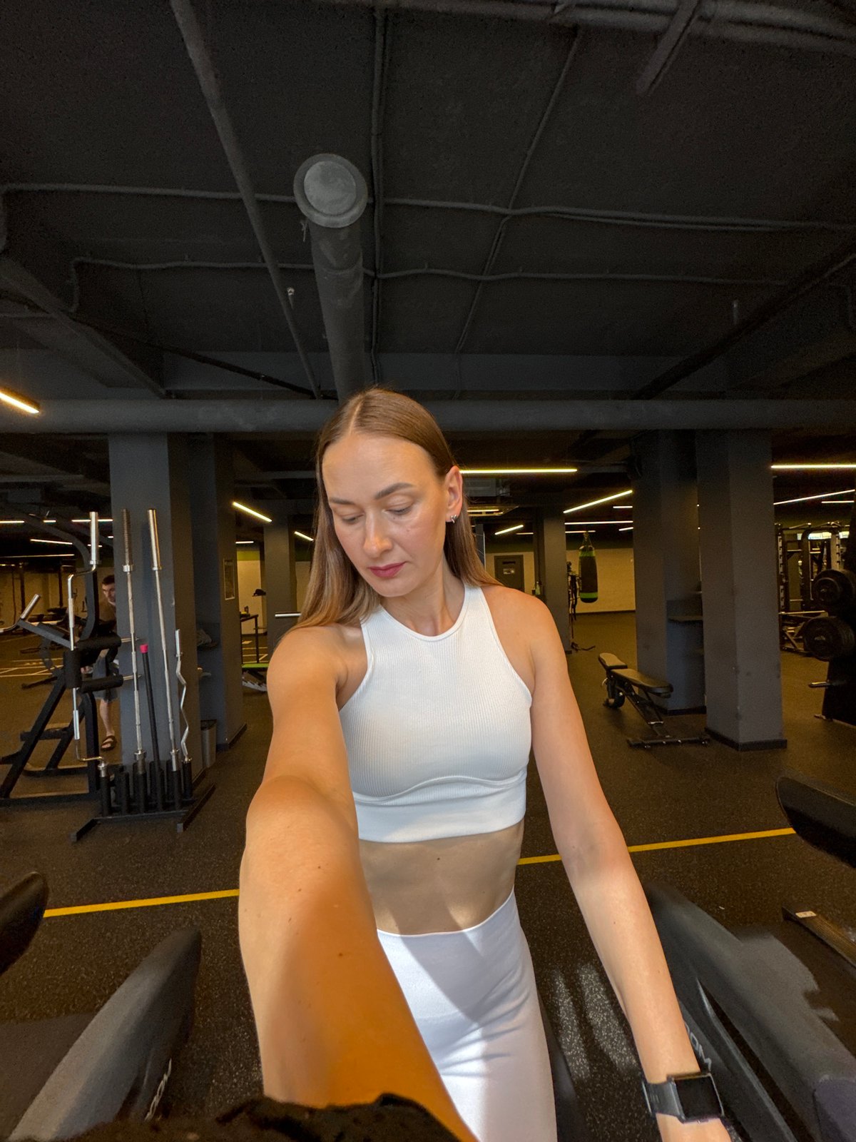 Woman documents complete workout session at Sochi gym