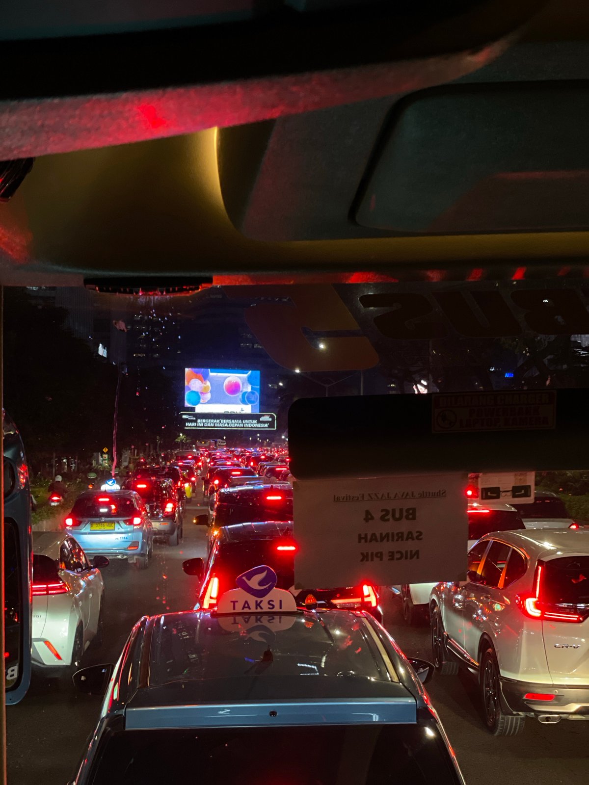 Nighttime Traffic Jam Hits Central and South Jakarta Districts