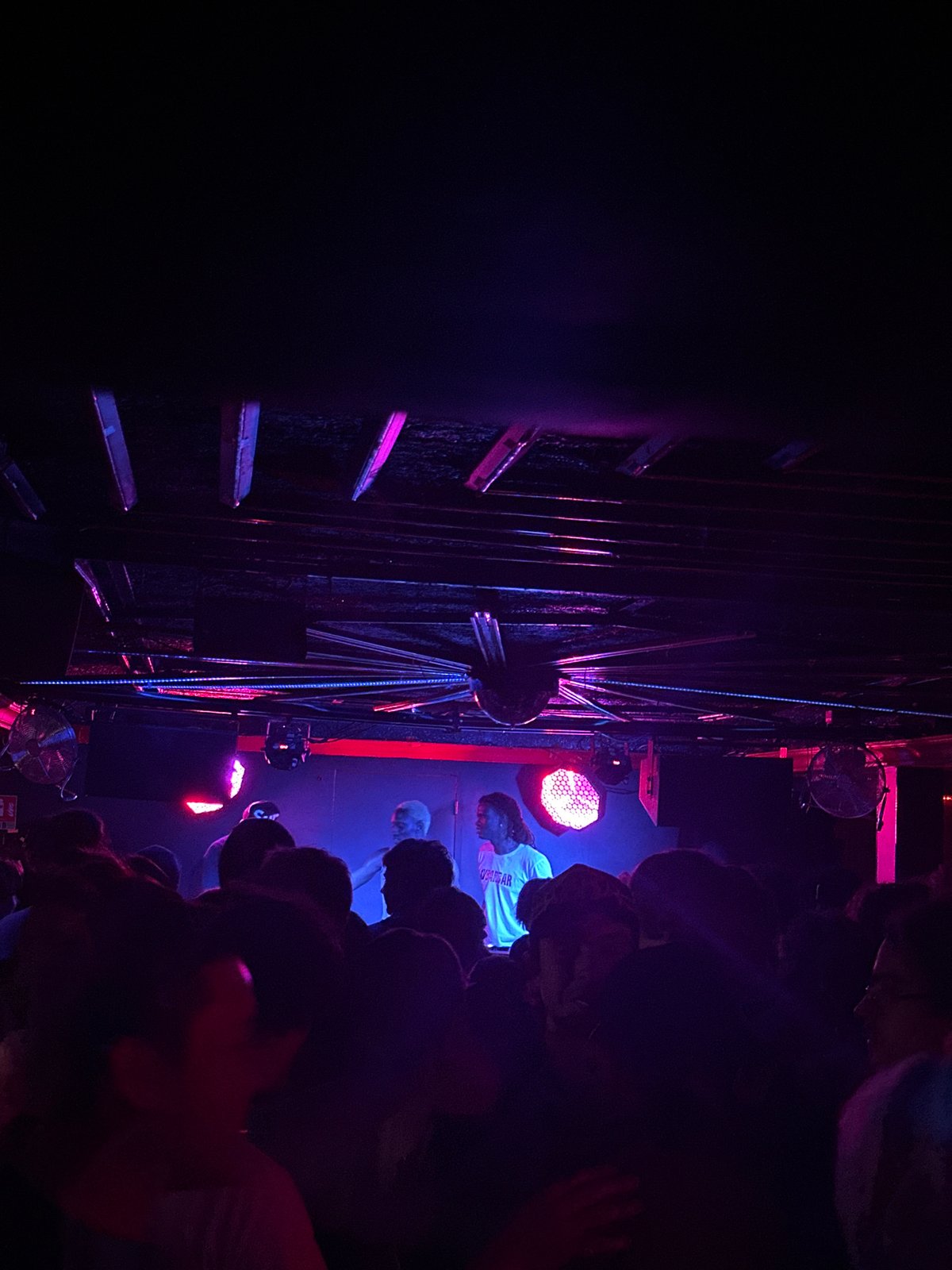 Nighttime entertainment event draws crowds in Paris venue