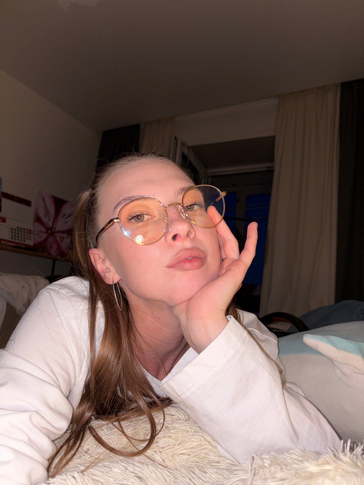 Relaxed indoor self-portrait session, Perm bedroom, June 2026