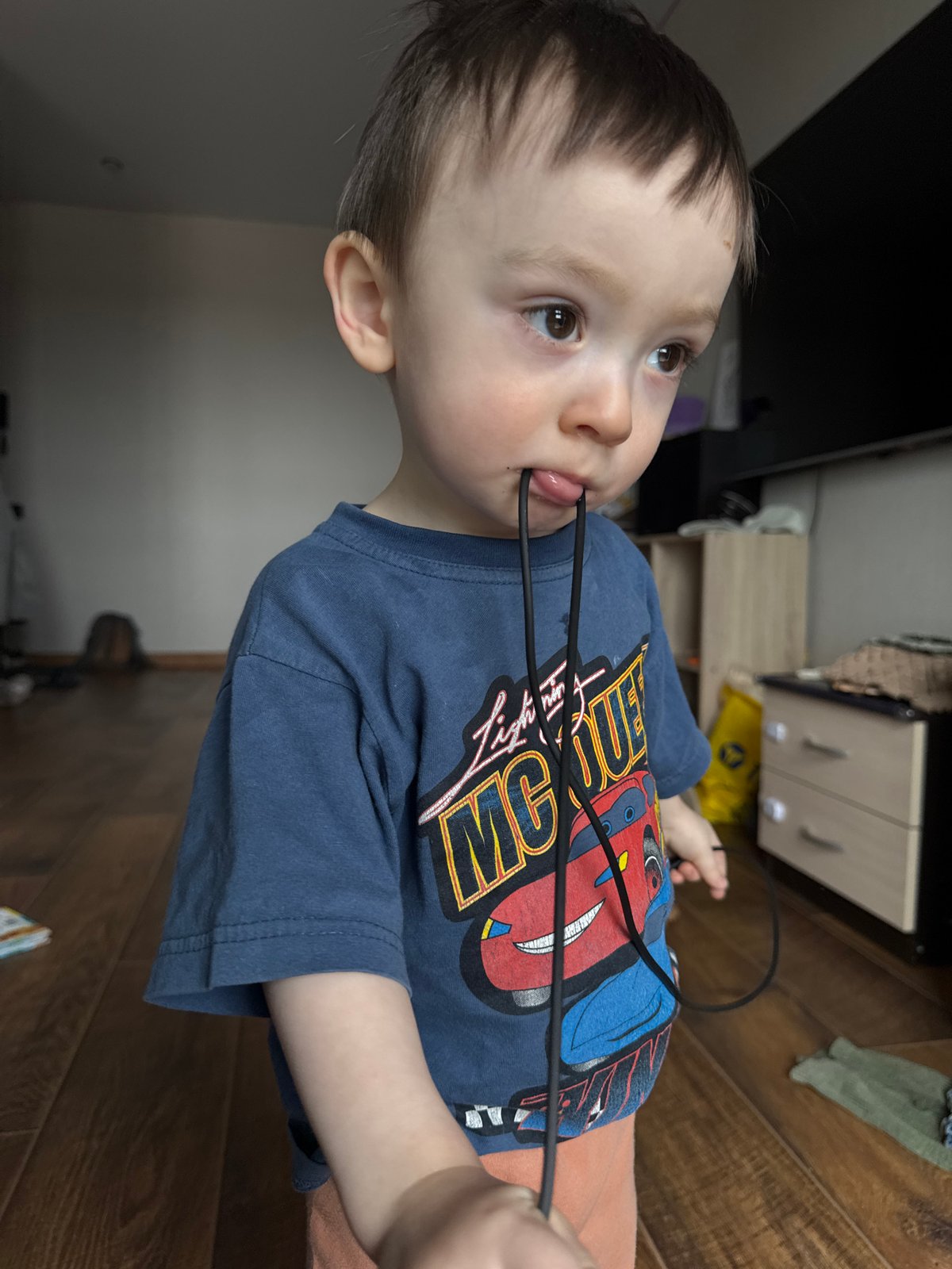 Morning domestic life scenes captured across Izhevsk households