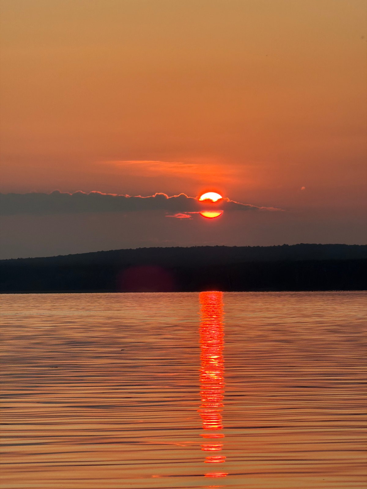 Sunset photography session by Kama River in Chaikovsky