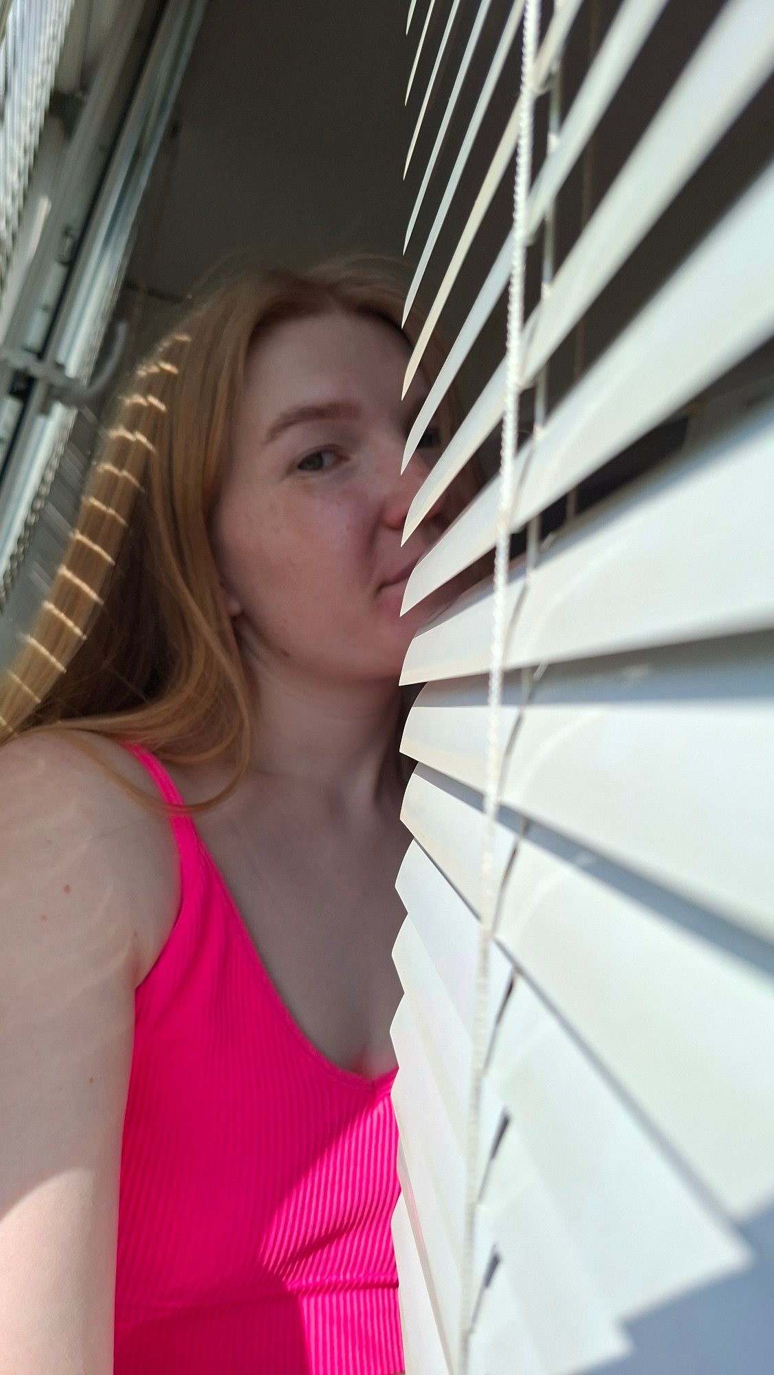 Morning domestic moments captured in Chaikovsky home