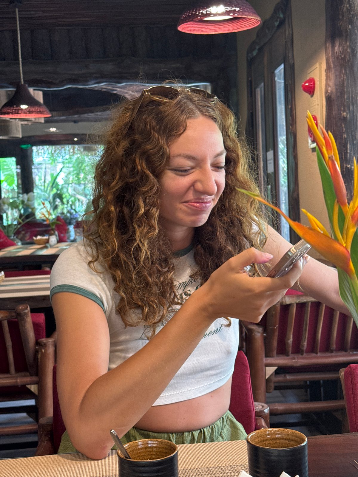 Dining at TAM COC OASIS Restaurant in Nam Hoa Lư Ward